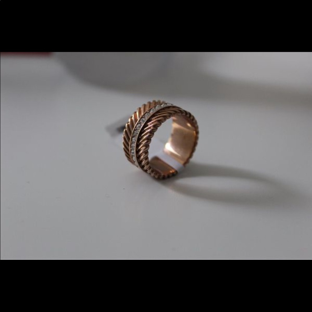 Size 10 ring